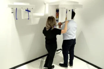 Ankara Diş Hekimi | Piano Dental Clinic | Estetik Diş Hekimliği | Dental İmplantlar Ankara İlindeki Diş Hekimleri