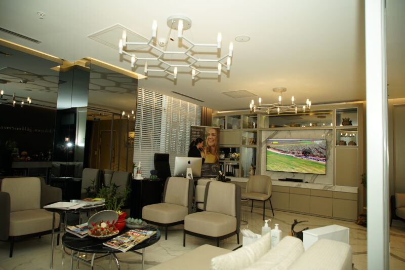 Piano Dental Clinic Mahall